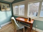 Sweet Ginger - Work Space with View of Yard